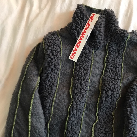 SOLD.NWT Helenamanzano Turtleneck - Picture 6 of 7